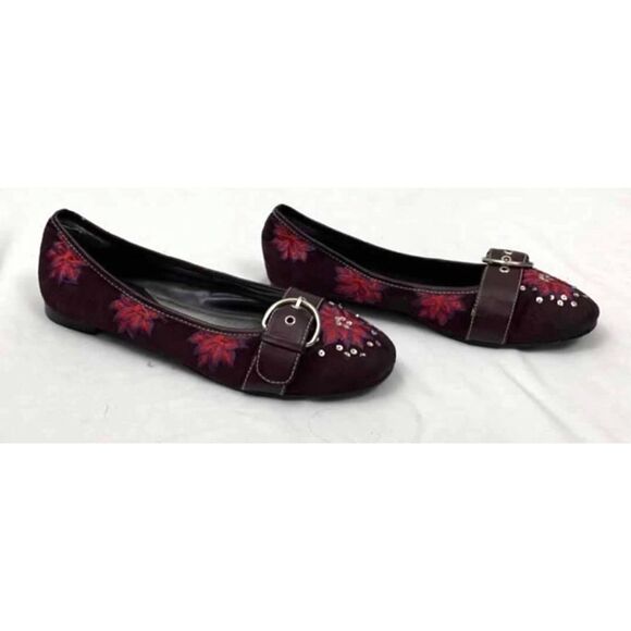 9.5 Maroon Suede Pink Embroidered Flats - Picture 2 of 2